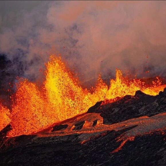 火山喷发，CO2却在下降？