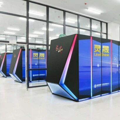The Innovation Physics | 中国灵晟登顶全球超算榜首：一场架构革命如何改写计算未来