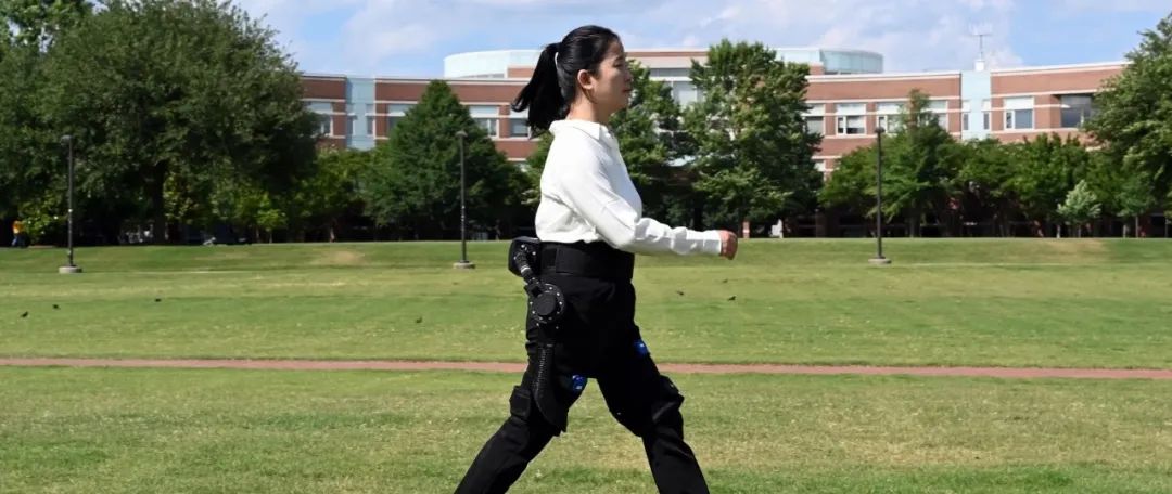 Nature重磅：AI颠覆外骨骼！节省大量体力，自主适应走路、跑步、爬楼梯等多种动作