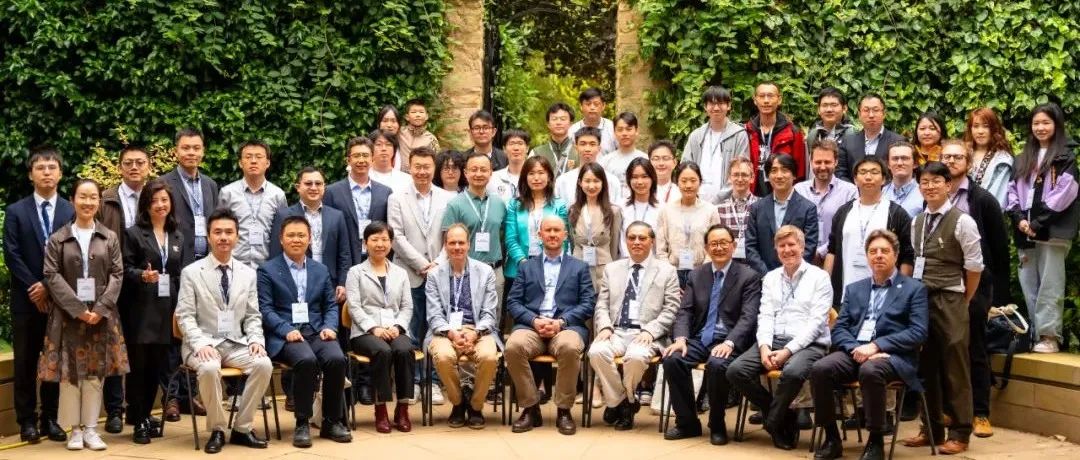 Light会客厅 | 温暖而强大的力量